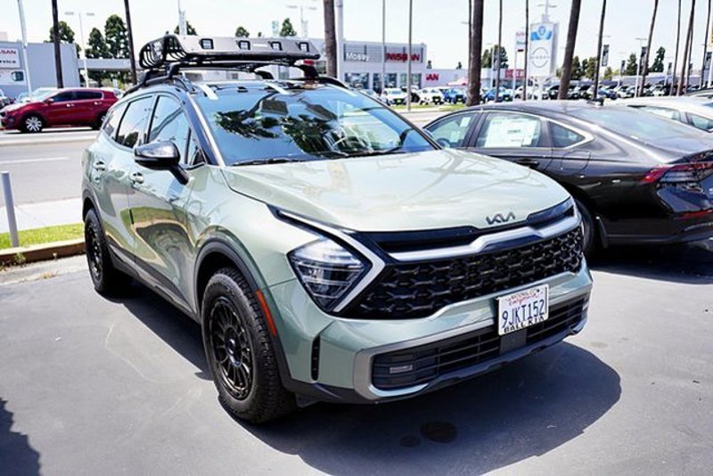 Certified 2024 Kia Sportage X-Pro image 1