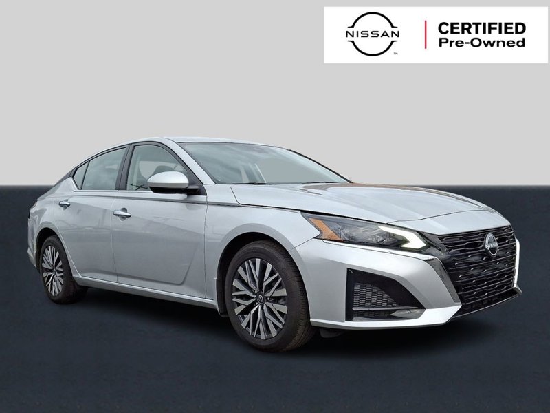 Certified 2023 Nissan Altima 2.5 SV image 1