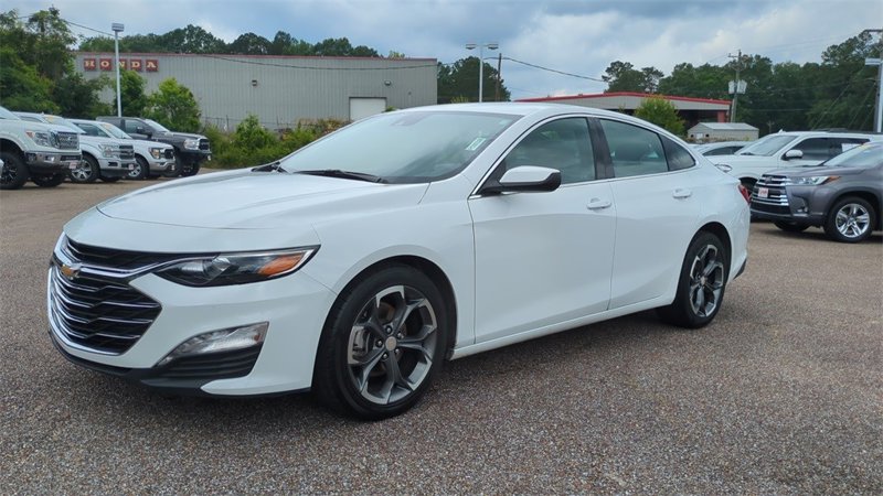 Certified 2023 Chevrolet Malibu LT image 1