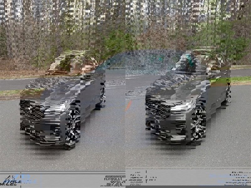 Certified 2025 Volvo S60 B5 Plus image 1