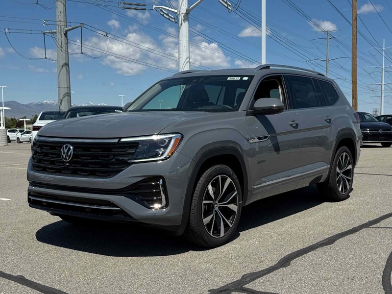 New 2025 Volkswagen Atlas SEL Premium R-Line image 1