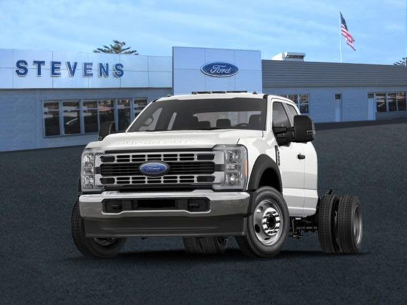 New 2025 Ford F550 4x4 Supercab Super Duty image 1