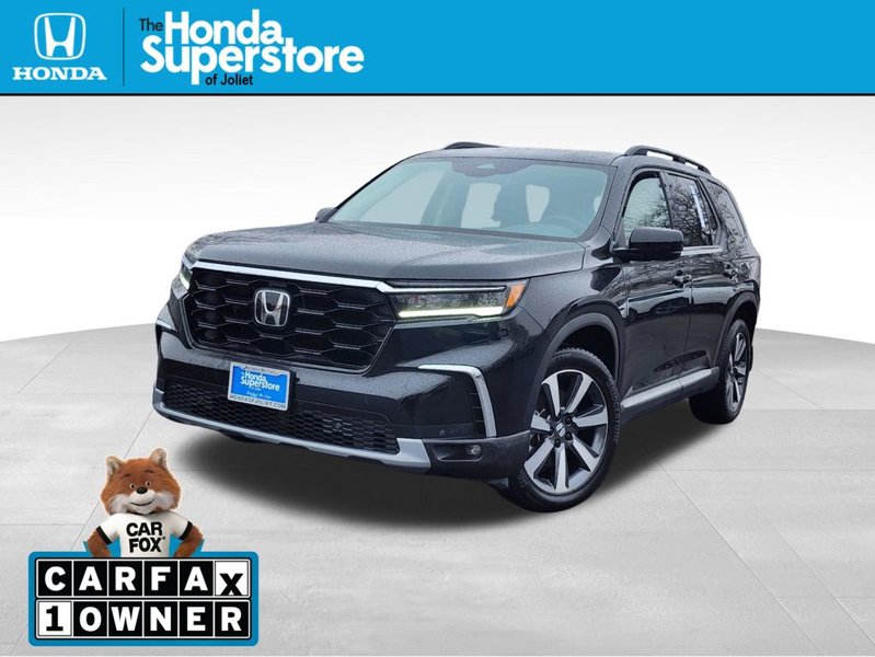 Certified 2025 Honda Pilot Touring image 1