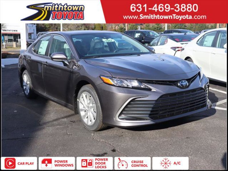 Certified 2023 Toyota Camry LE image 1