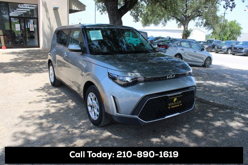 Certified 2024 Kia Soul LX w/ Option Group 015 image 1