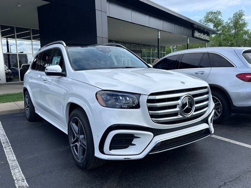 New 2025 Mercedes-Benz GLS 450 4MATIC image 1