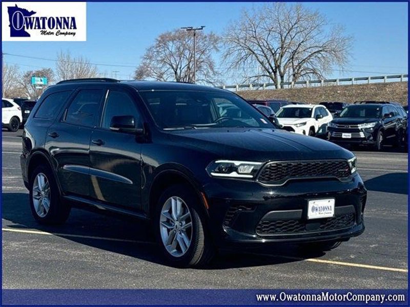 Certified 2024 Dodge Durango GT image 1