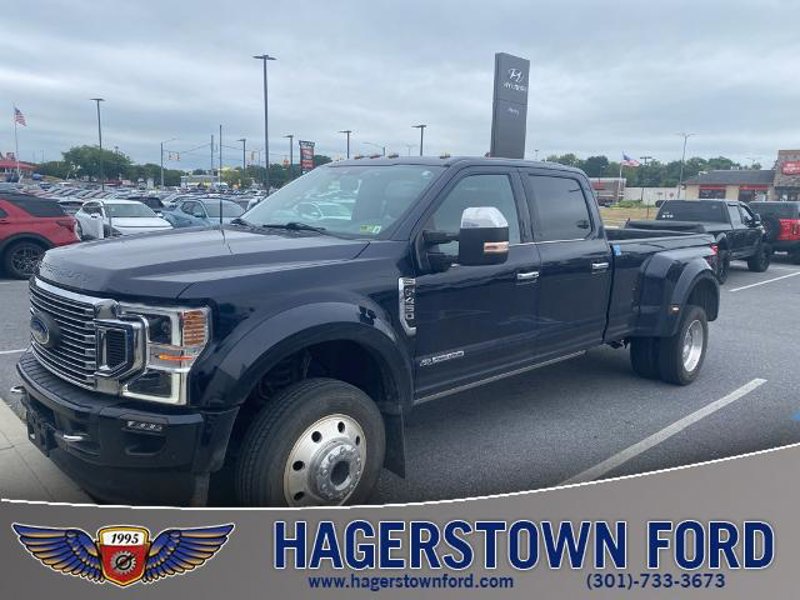 Certified 2022 Ford F450 Platinum w/ FX4 Off-Road Package image 1