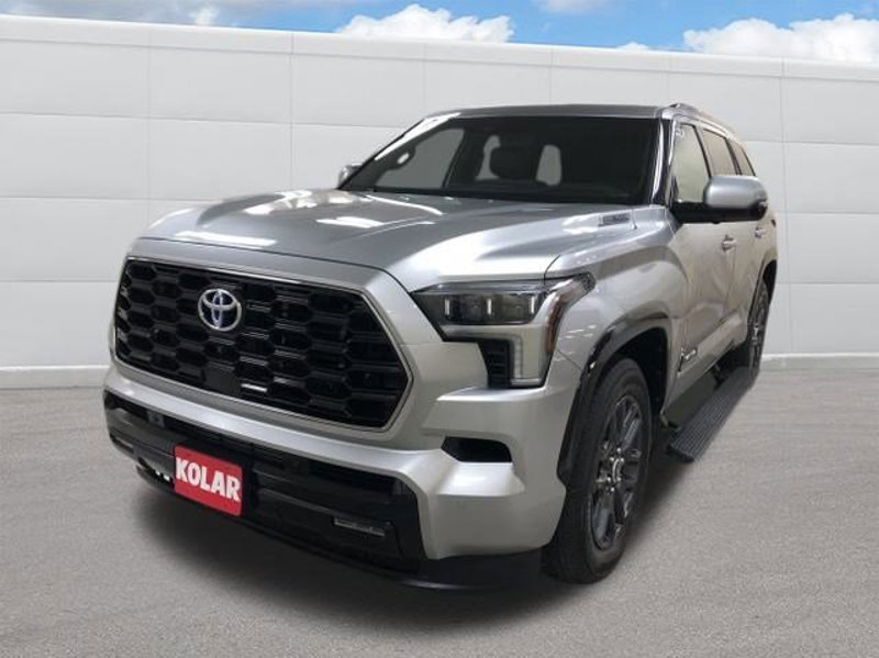 Certified 2023 Toyota Sequoia Platinum image 1