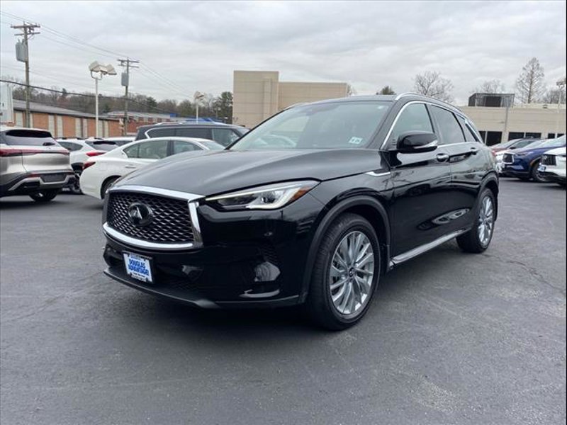 Certified 2023 INFINITI QX50 Luxe image 1