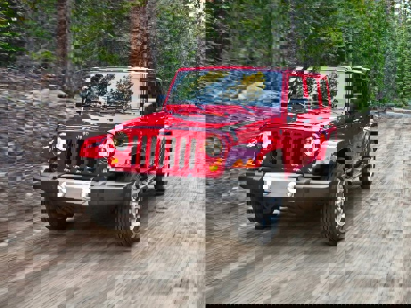 Used 2015 Jeep Wrangler Unlimited Sahara image 1