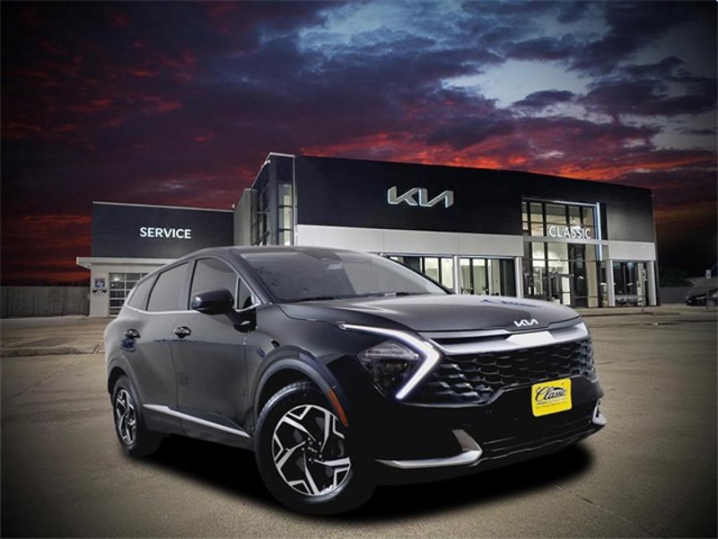 Certified 2023 Kia Sportage LX image 1