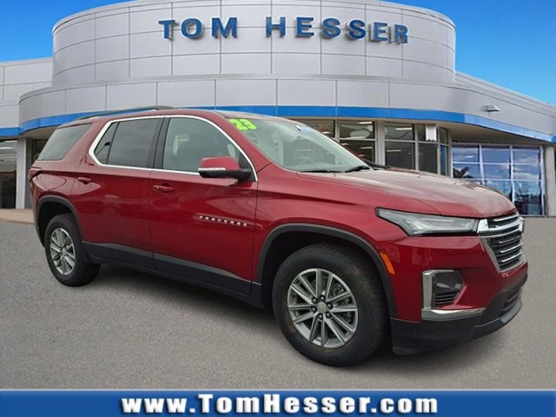 Certified 2023 Chevrolet Traverse LT w/ Rear Camera Mirror Package image 1