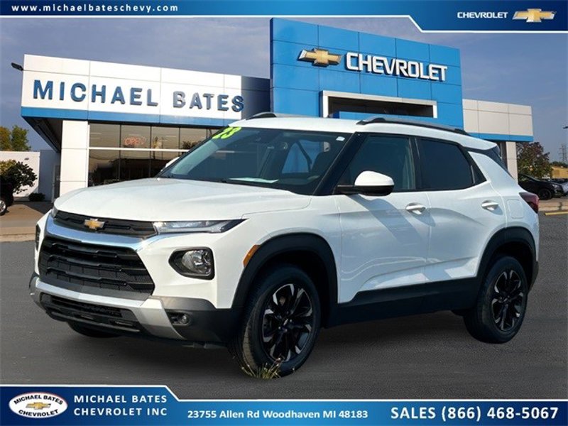 Certified 2023 Chevrolet TrailBlazer LT w/ Convenience Package image 1