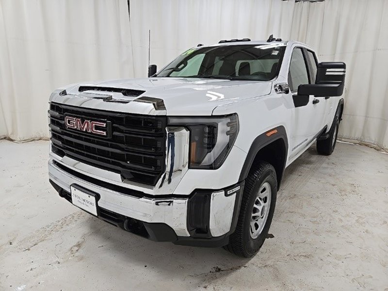 Certified 2024 GMC Sierra 3500 Pro w/ Convenience Package image 1