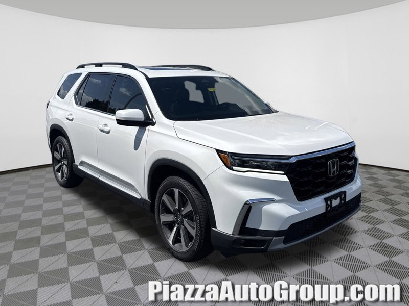 Certified 2025 Honda Pilot Elite image 1