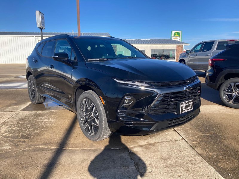 New 2025 Chevrolet Blazer RS w/ Driver Confidence II Package image 1