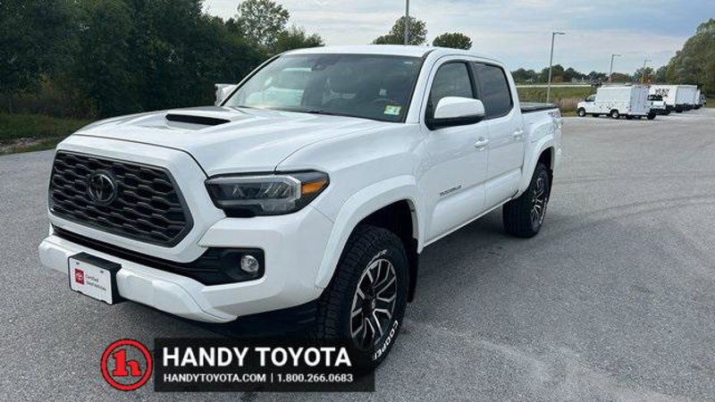 Certified 2023 Toyota Tacoma TRD Sport image 1
