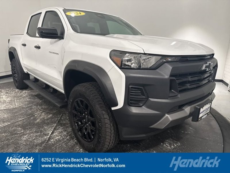 Certified 2024 Chevrolet Colorado Trail Boss w/ Technology Package image 1