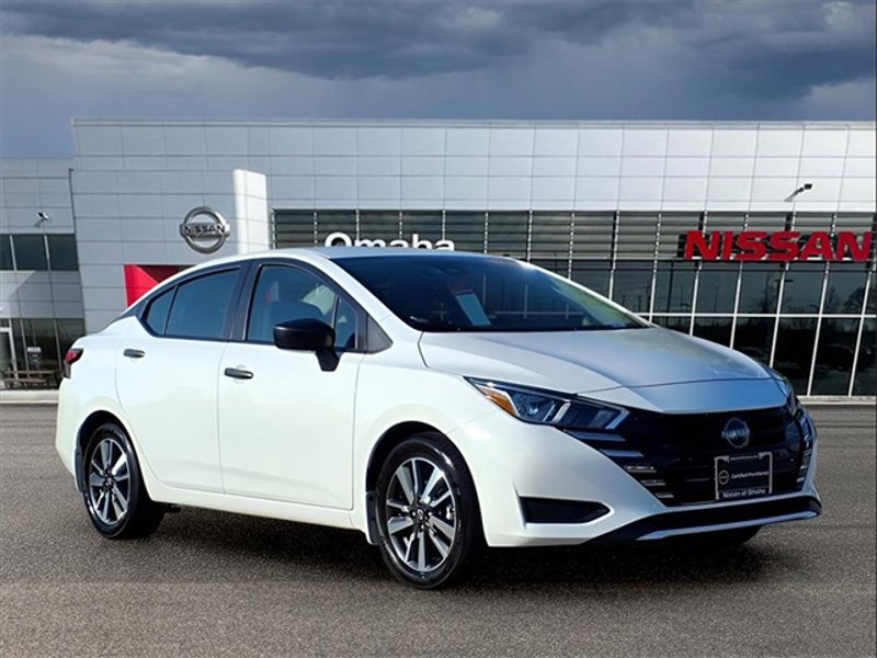Certified 2024 Nissan Versa S image 1