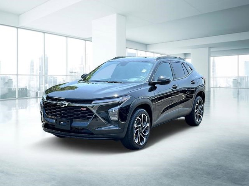 Certified 2024 Chevrolet Trax RS w/ Driver Confidence Package image 1