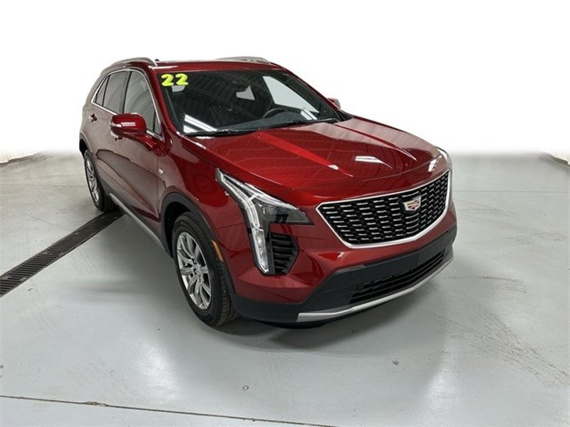 Certified 2022 Cadillac XT4 Premium Luxury w/ Enhanced Visibility Package image 1