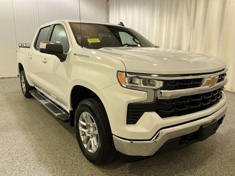 Certified 2025 Chevrolet Silverado 1500 LT image 1