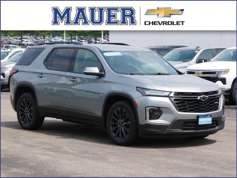Certified 2023 Chevrolet Traverse RS image 1