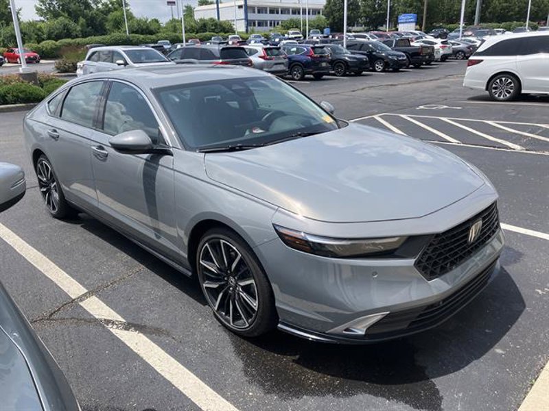 Certified 2025 Honda Accord Touring image 1