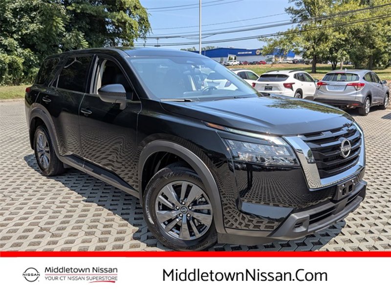 Certified 2024 Nissan Pathfinder S image 1