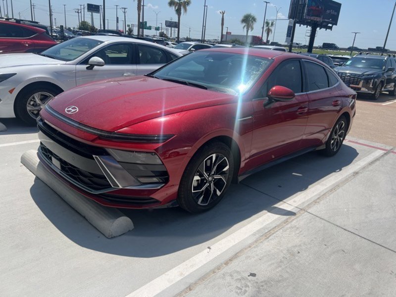 Certified 2024 Hyundai Sonata SEL image 1