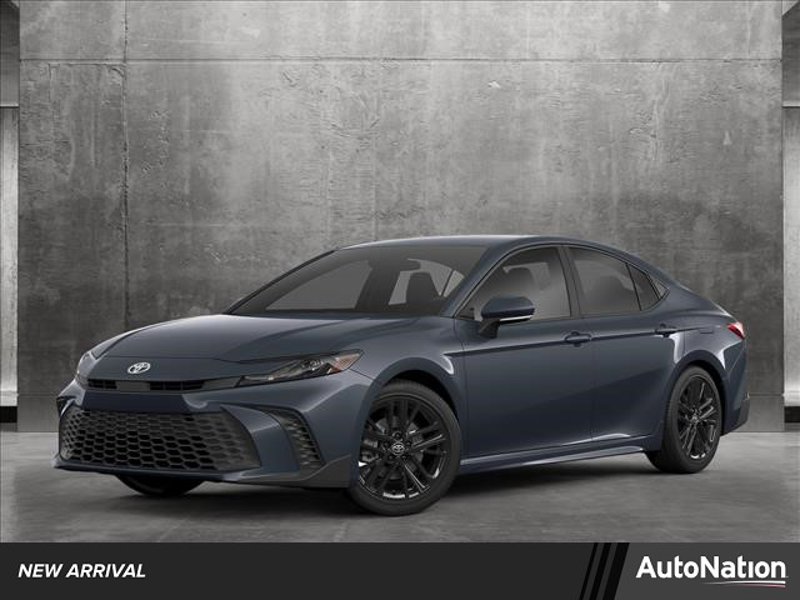 Certified 2025 Toyota Camry LE image 1