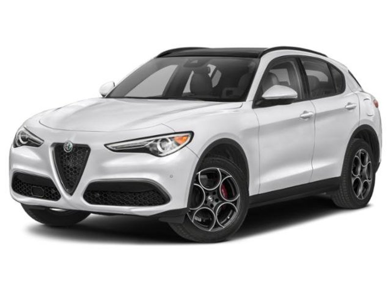 Used 2022 Alfa Romeo Stelvio Veloce image 1
