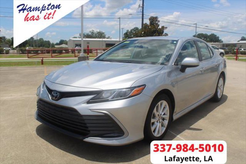 Certified 2023 Toyota Camry LE image 1