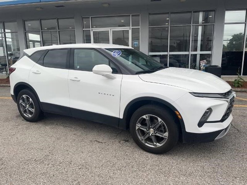 Certified 2023 Chevrolet Blazer LT image 1