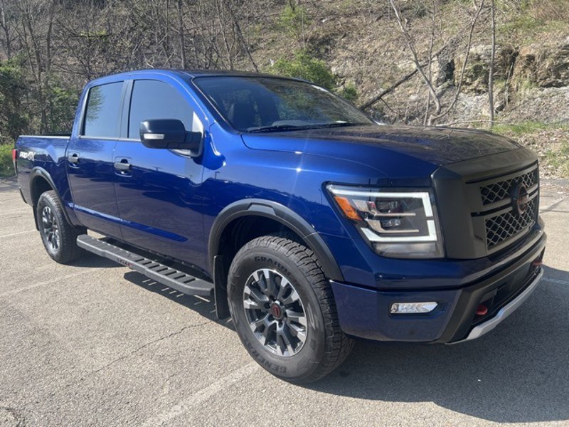 Certified 2024 Nissan Titan PRO-4X w/ Pro-4x Convenience Package image 1