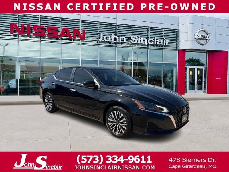 Certified 2024 Nissan Altima 2.5 SV w/ SV Premium Package image 1