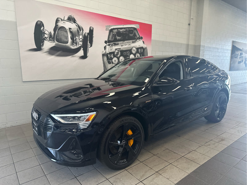 Certified 2022 Audi e-tron Prestige w/ Prestige Package image 1