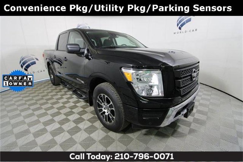 Certified 2024 Nissan Titan SV w/ SV Convenience Package image 1