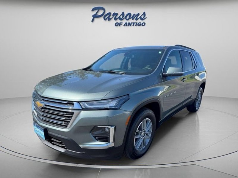 Certified 2022 Chevrolet Traverse LT image 1