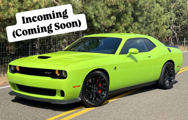 Used 2015 Dodge Challenger SRT Hellcat image 1