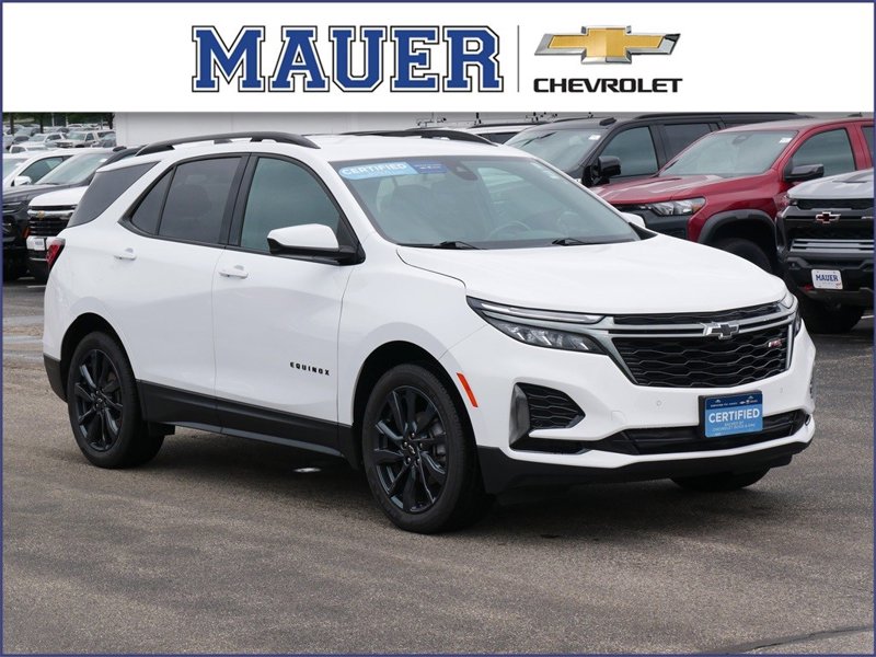 Certified 2022 Chevrolet Equinox RS image 1