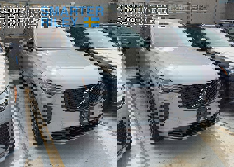 New 2026 Volvo XC90 B6 Ultra image 1