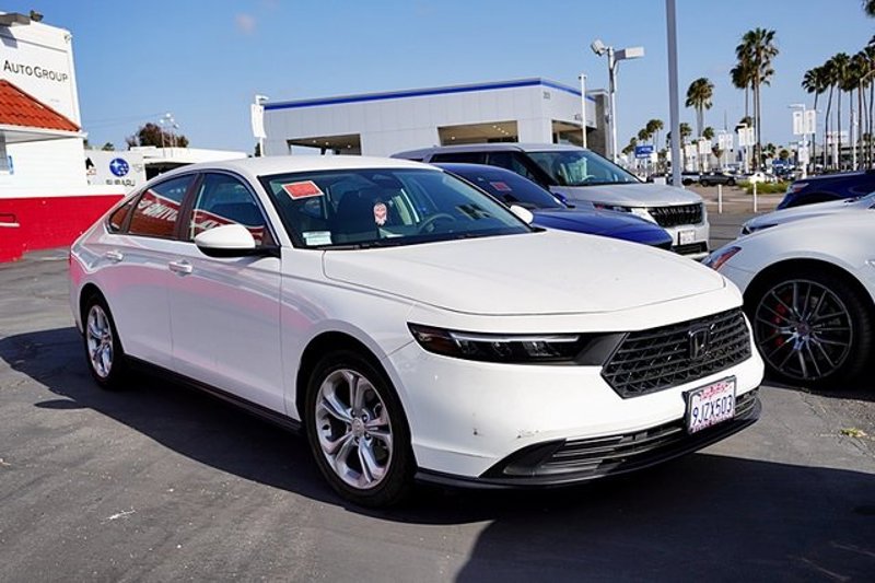 Certified 2024 Honda Accord LX image 1