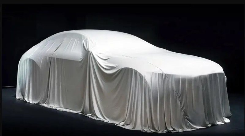 Used 2024 Rivian R1S Adventure image 1