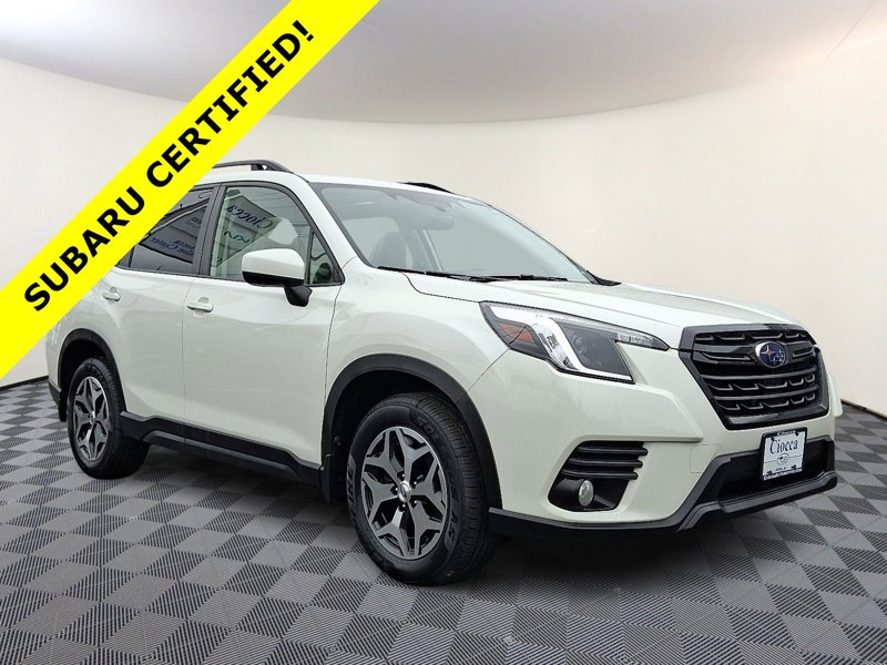 Certified 2023 Subaru Forester Premium image 1