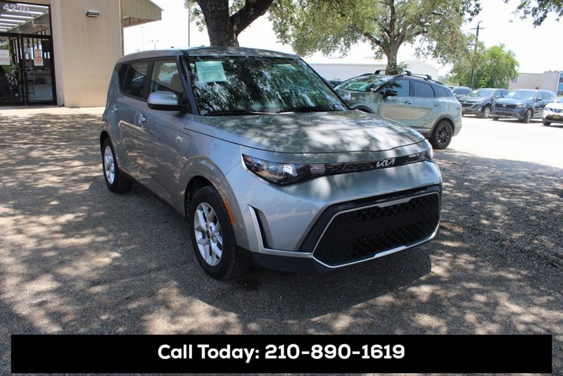 Certified 2024 Kia Soul LX w/ Option Group 015 image 1
