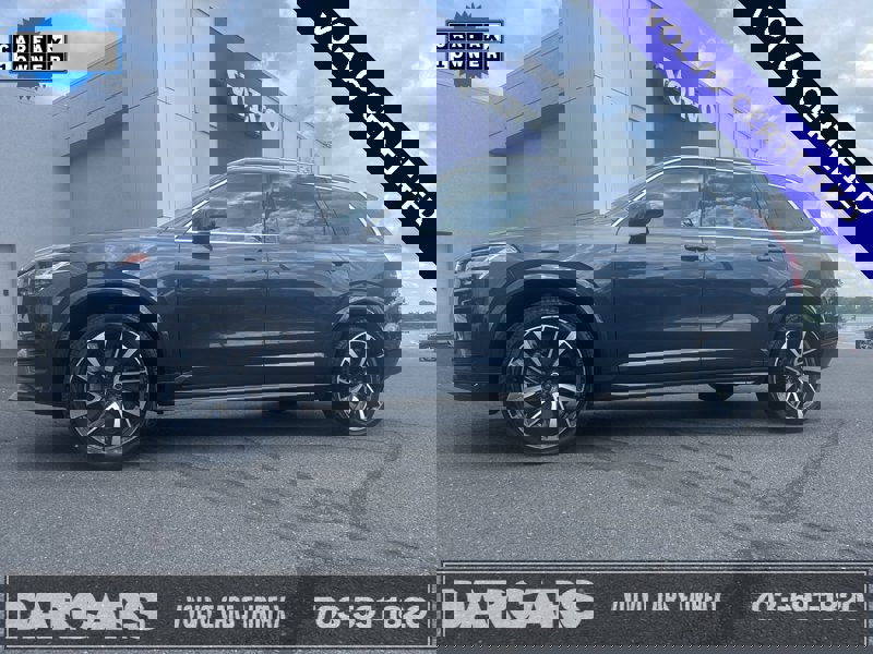Certified 2022 Volvo XC90 T6 Momentum w/ Advanced Package image 1