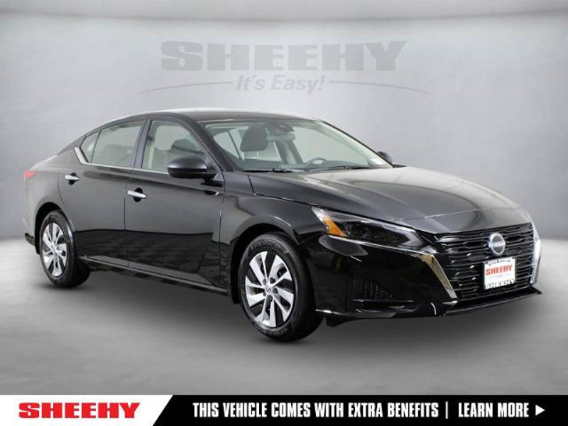 Certified 2025 Nissan Altima 2.5 S image 1