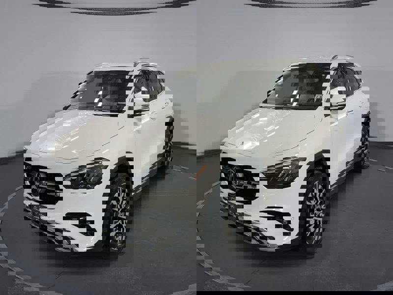 Certified 2025 Mercedes-Benz GLA 250 4MATIC image 1